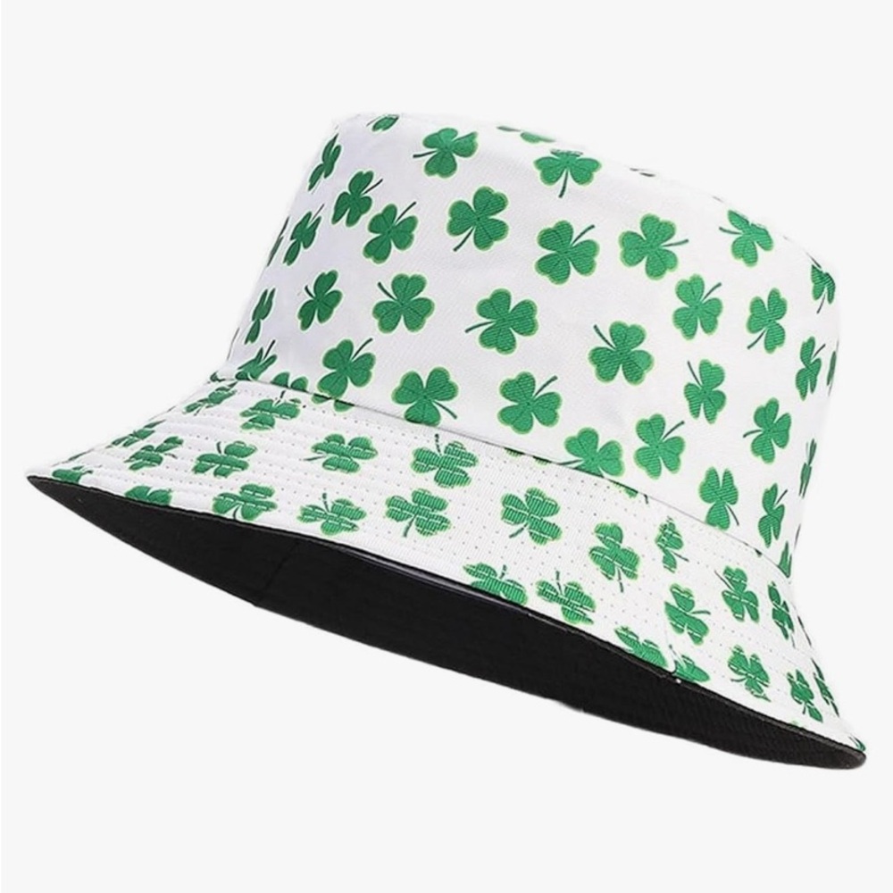 Clover Reversible Bucket Hat